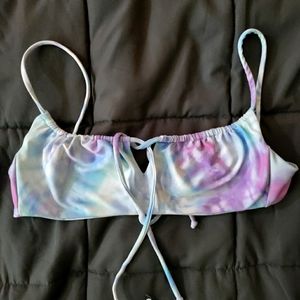 Skatie Demi Top in Bonaroo